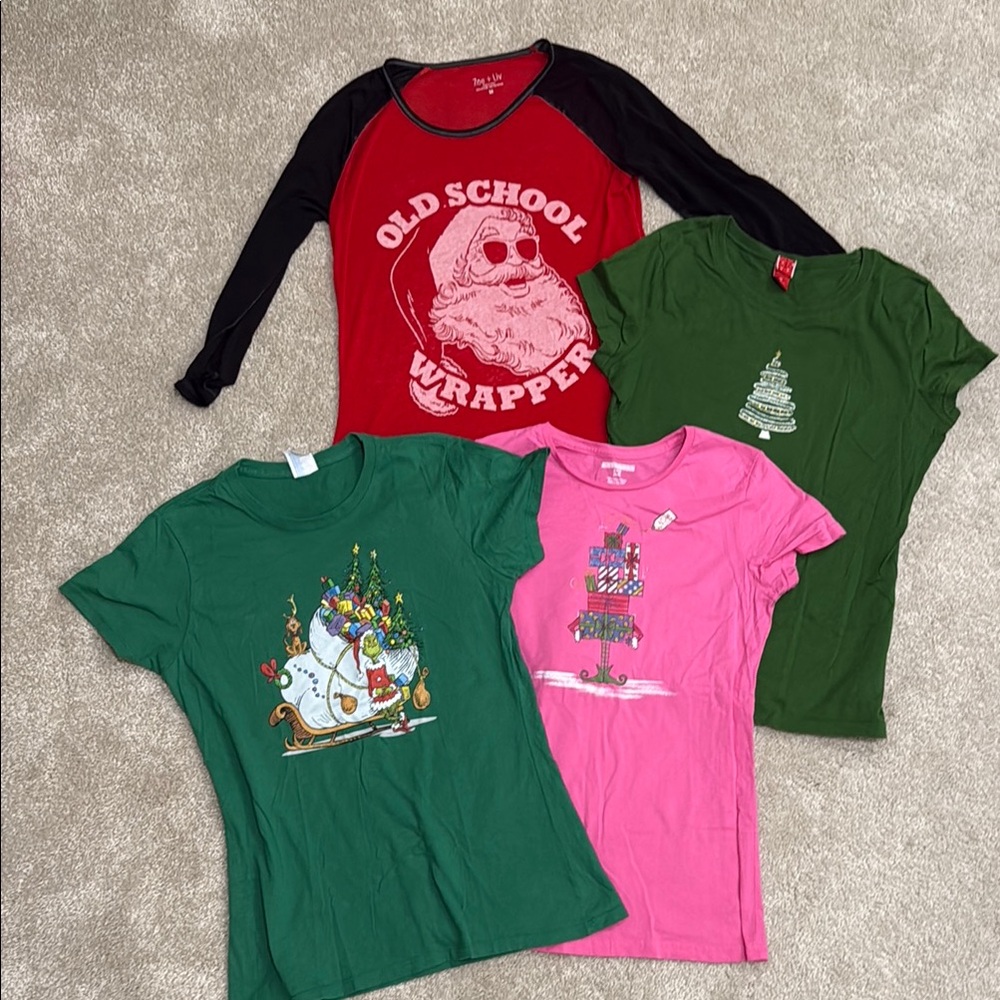 Women or Teens Holiday Tees